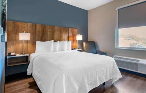 Extended Stay America Premier Suites - Tampa - Fairgrounds - Casino — photo 2