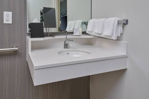 Courtyard by Marriott Indianapolis Castleton — photo 3