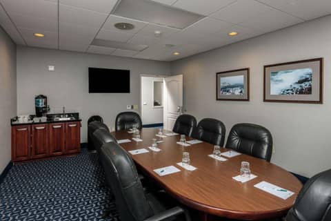 Homewood Suites by Hilton Portland — photo 4