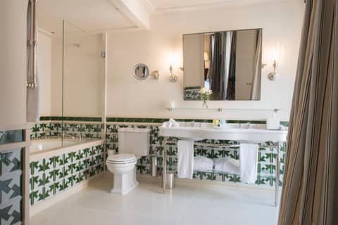 Hotel Cappuccino - Palma — bathroom