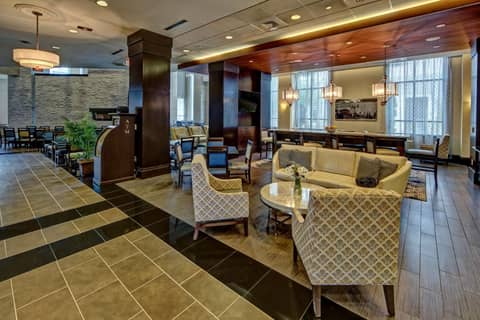 Hampton Inn & Suites Nashville-Downtown — photo 8