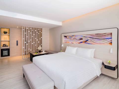Novotel Phuket City Phokeethra Hotel — photo 8