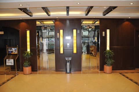 Fortune Plaza Hotel Dubai Airport — hotel reception