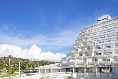 Sheraton Okinawa Sunmarina Resort — photo 6