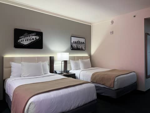 Ahern Hotel Las Vegas — hotel room