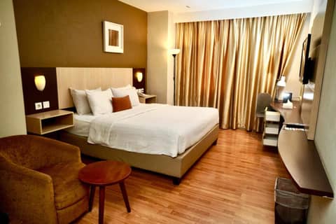 De Laxston Hotel Yogyakarta, Azana Hotels Collection — hotel room