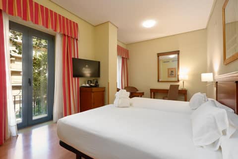 Hotel Bécquer — photo 5