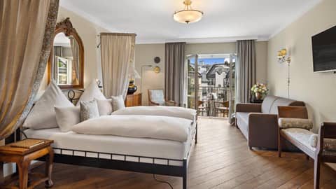 Hotel Deutsche Eiche — hotel room