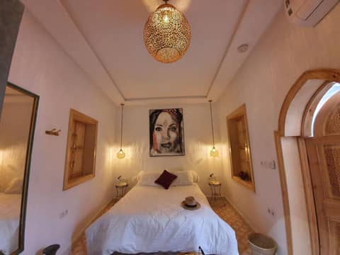 Riad Le Petit Joyau — hotel room