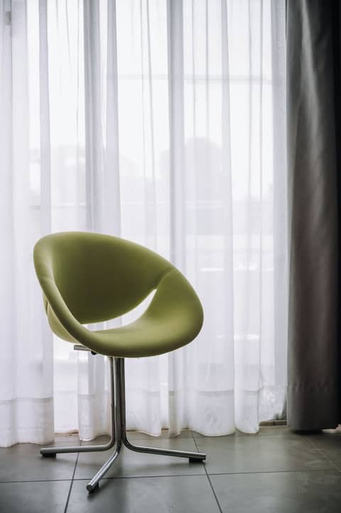 Amphitryon City Hotel — hotel room