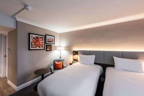 Holiday Inn - Manchester - Oldham by IHG — photo 8
