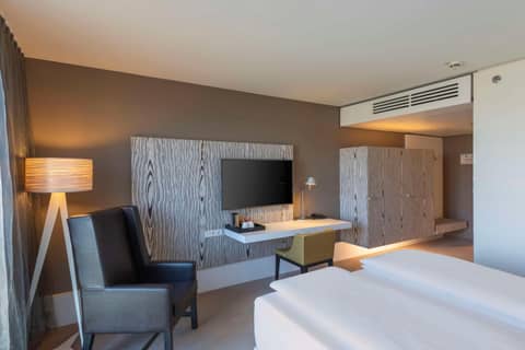 Doubletree by Hilton Vienna Schonbrunn — photo 3