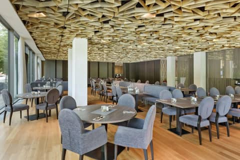 Doubletree by Hilton Vienna Schonbrunn — photo 9