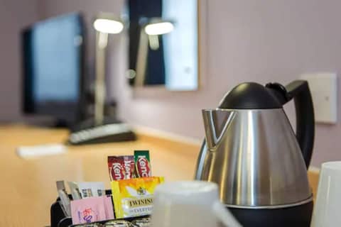 Holiday Inn Express Manchester Airport by IHG — photo 4