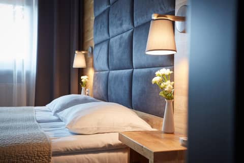 Hotel Batory — hotel room