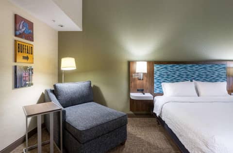 Hampton Inn Buffalo-South/I-90 — photo 2