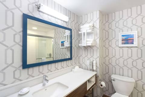 Hampton Inn Buffalo-South/I-90 — photo 9