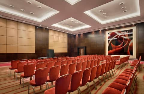 Park Plaza London Westminster Bridge — meeting room