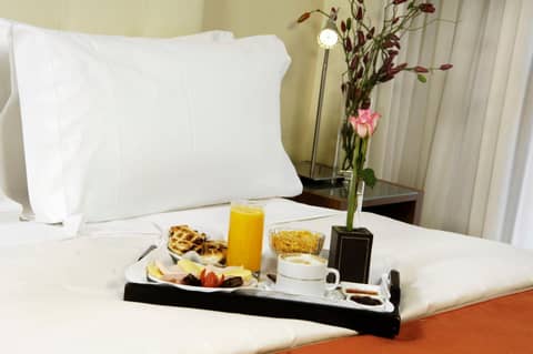 Regente Palace Hotel — dining