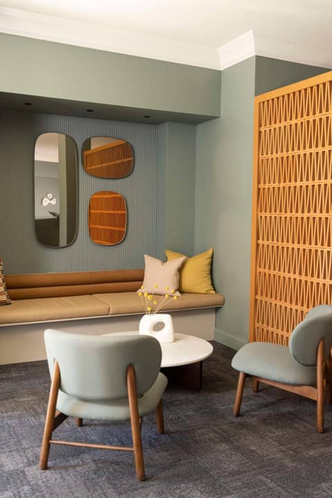 Pensione Hotel Perth — lounge