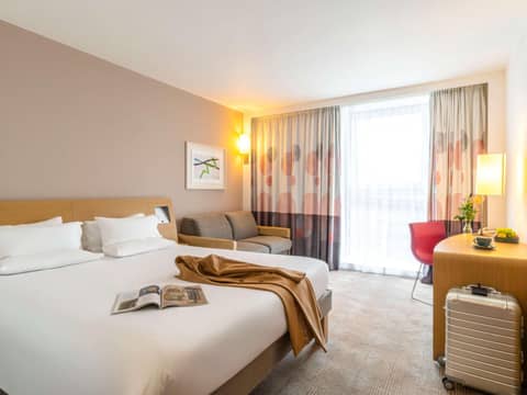 Novotel Edinburgh Park — photo 2