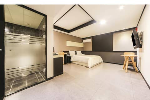 Elysee Hotel — photo 4