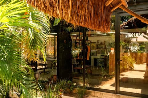 Enigmatic Boutique Hotel — recepcion & lobby
