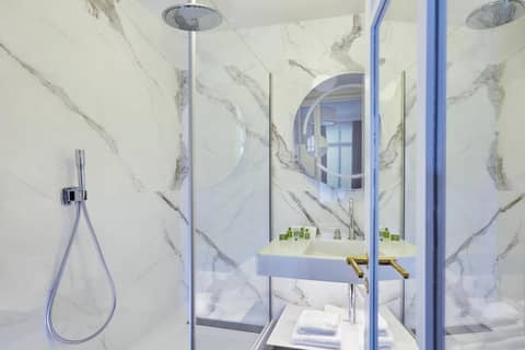 Holiday Inn Paris - Gare de Lyon Bastille by IHG — photo 8
