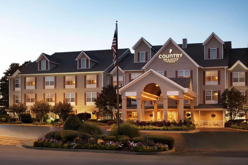 Country Inn & Suites By Radisson, Atlanta Airport North, GA — building