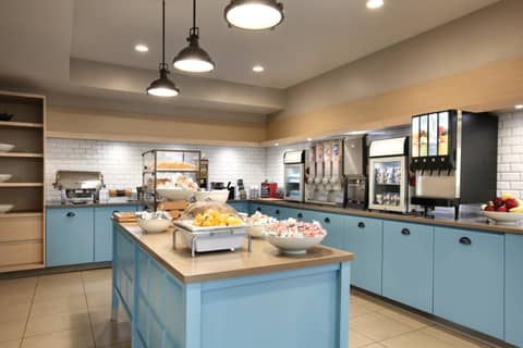 Country Inn & Suites By Radisson, Atlanta Airport North, GA — photo 8