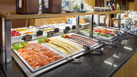 Hestia Hotel Europa — dining