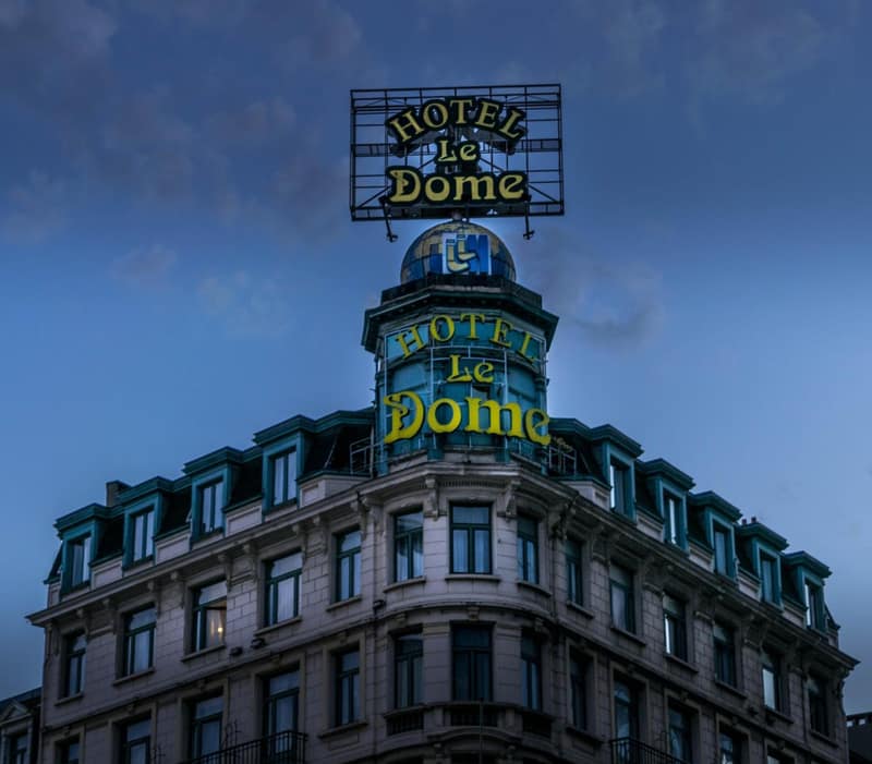 Hotel Le Dome — building