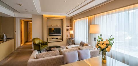 IFC Residence — photo 3