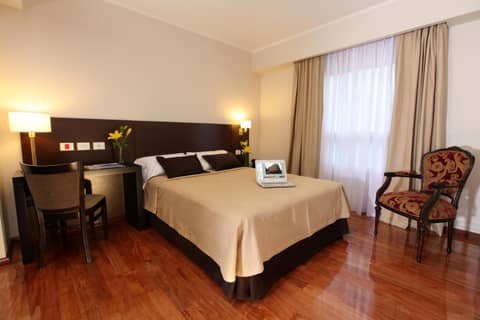 Europlaza Hotel & Suites — photo 5