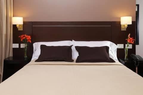 Europlaza Hotel & Suites — photo 9