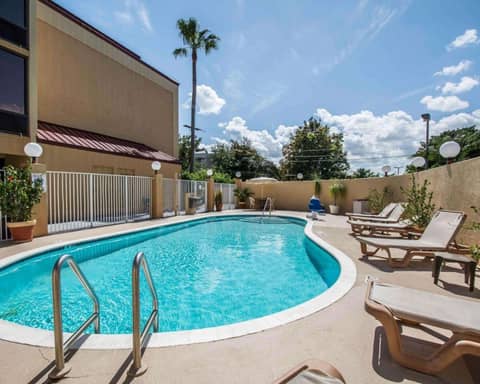 Comfort Inn & Suites Lantana - West Palm Beach South — photo 4