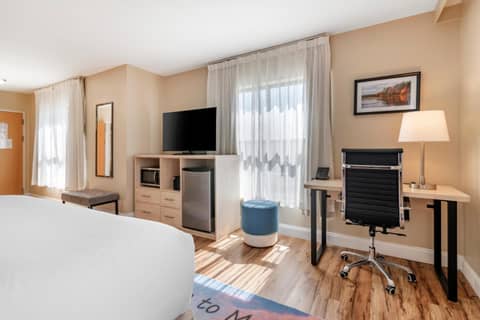 Casco Bay Hotel Portland Airport - Maine Mall, an Ascend Collection Hotel — photo 8
