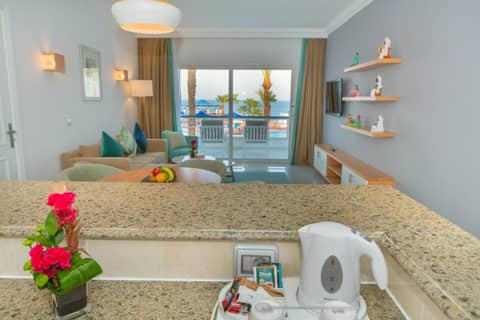Renaissance Sharm El Sheikh Golden View Beach Resort — photo 7