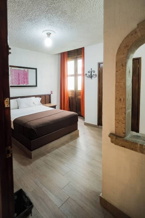 Hotel Don Quijote Plaza — photo 4