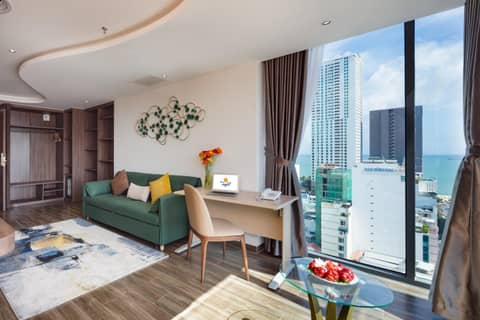 Amber Hotel managed by HT — hotel room