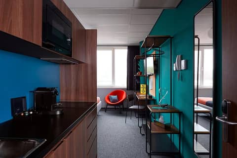 The Social Hub Amsterdam West 4 star — hotel room