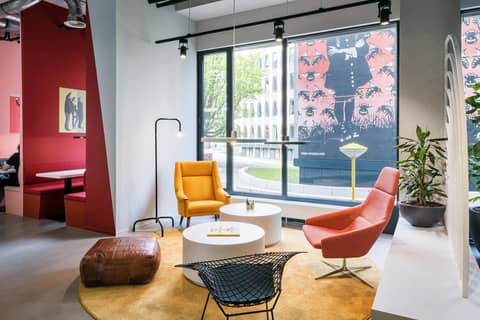 The Social Hub Amsterdam West 4 star — lounge