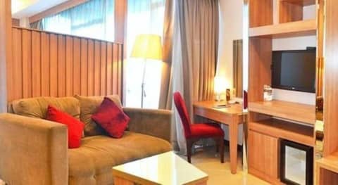 d'primahotel Mega Kuningan — photo 8