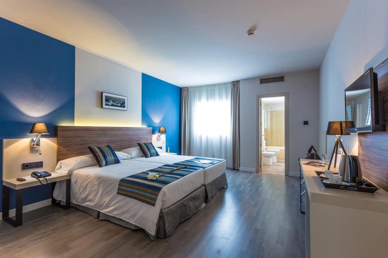 DWO Urban Granada — bedroom