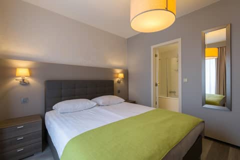 Thon Hotel Residence Parnasse Aparthotel — bedroom