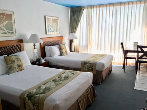 Holiday Surf Hotel (with full kitchen) — photo 6
