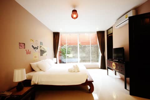 Feung Nakorn Balcony Rooms and Cafe — photo 6