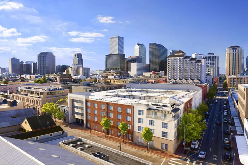 SpringHill Suites by Marriott New Orleans Warehouse Arts District — building