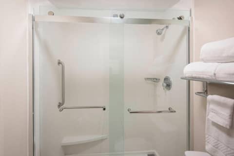 SpringHill Suites by Marriott New Orleans Warehouse Arts District — photo 2
