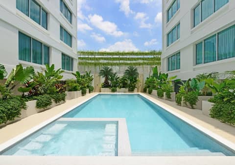 Centre Point Sukhumvit 10 — recepcion & lobby